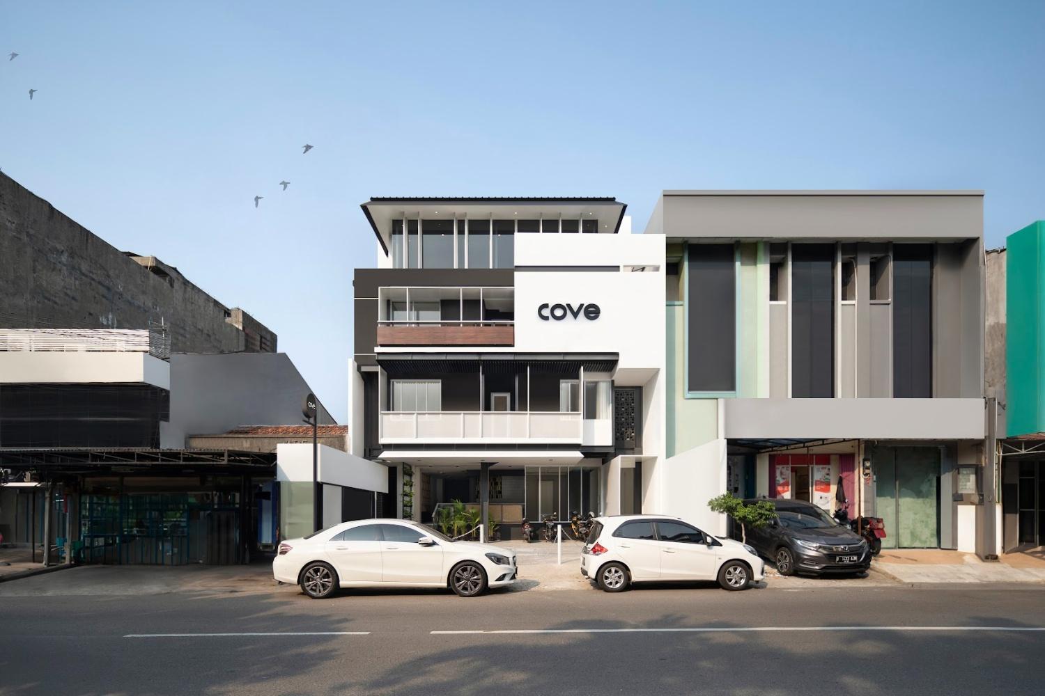 Cove Art Living Aparthotel Джакарта Екстериор снимка